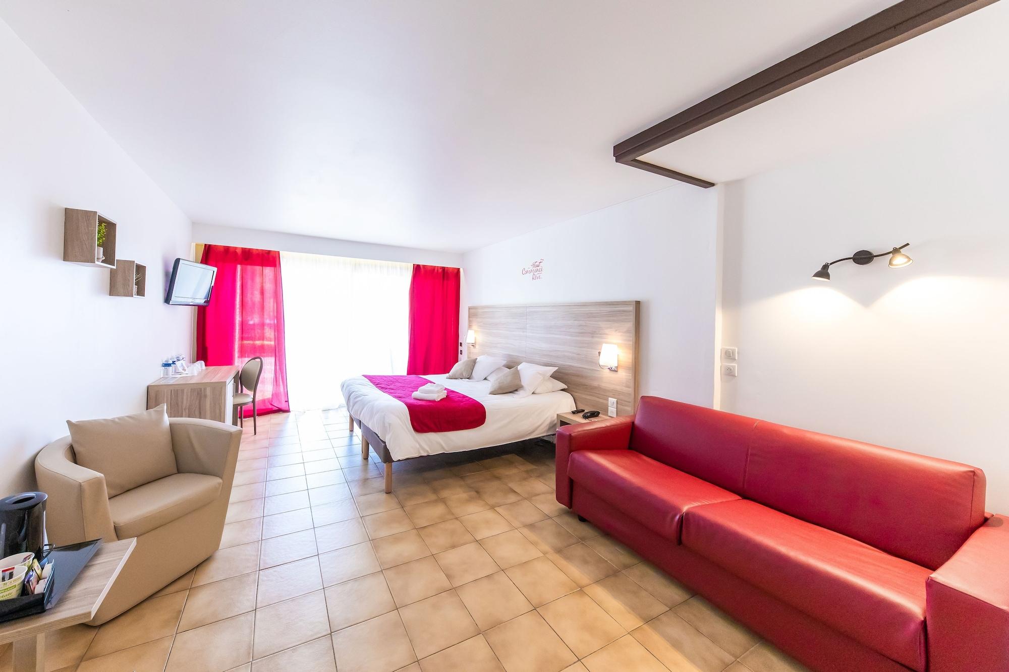Domaine Des Gueules Cassees Hotel 3*