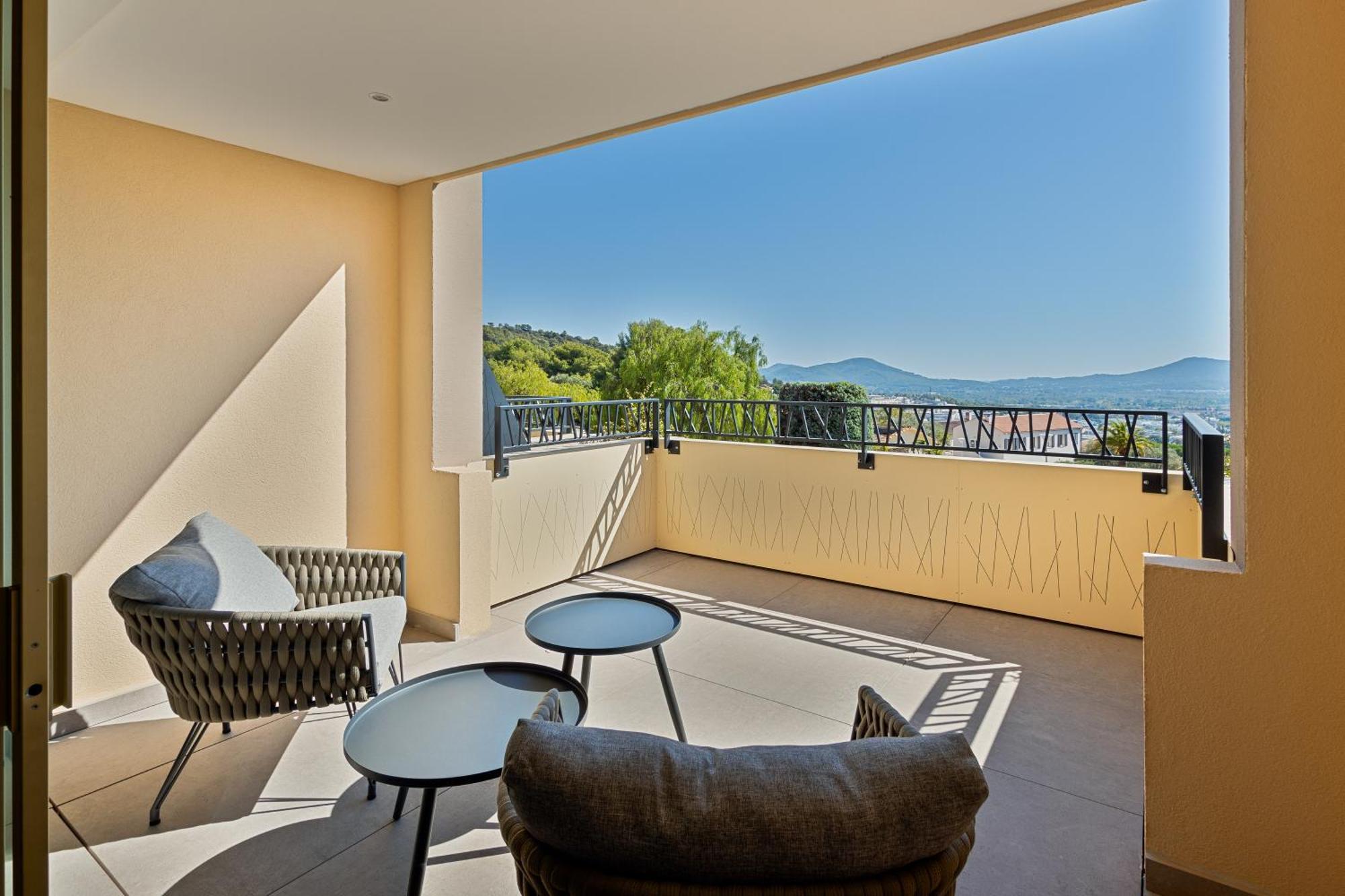 Domaine Des Gueules Cassees Hotel