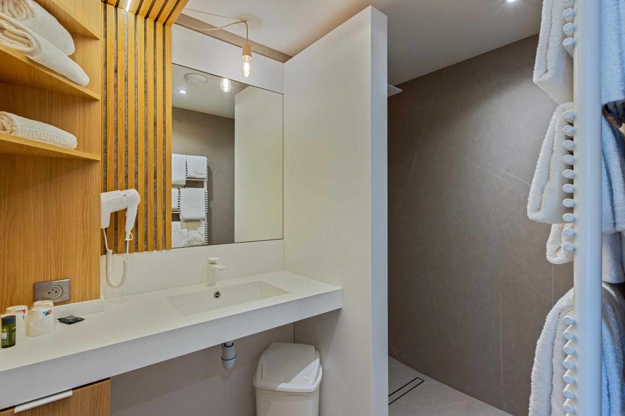 Domaine Des Gueules Cassees Hotel
