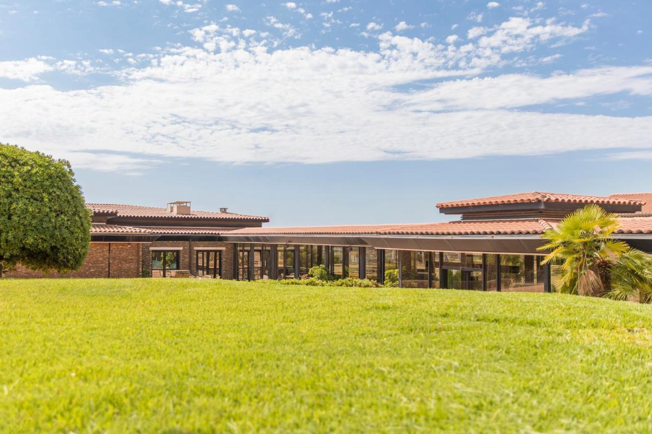 Domaine Des Gueules Cassees 3* La Valette-du-Var