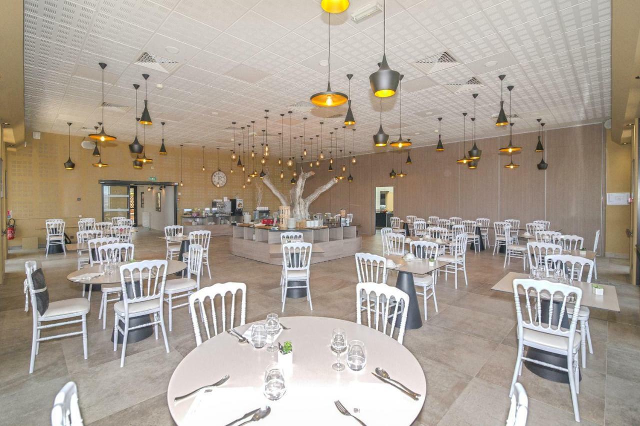 Domaine Des Gueules Cassees Hotel 3*